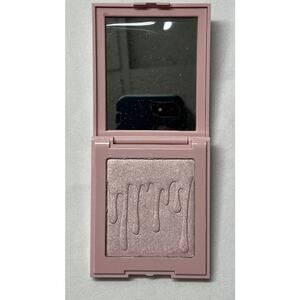 Kylie Cosmetics Pressed Illuminating Powder PRINCESS PLEASE Original Formula NOS